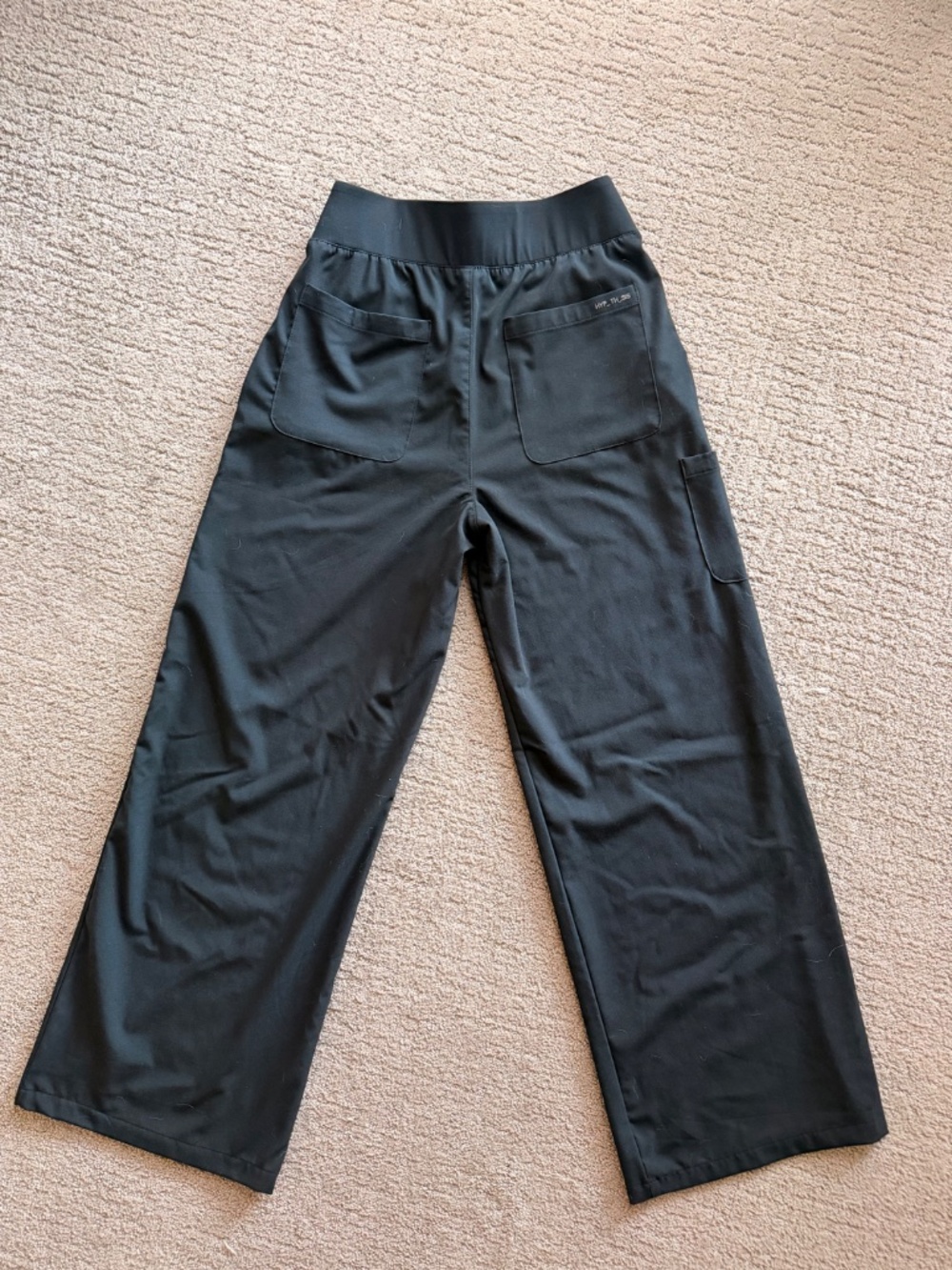 Hypothesis Y-Band Wide Leg 6-Pocket Scrub Pants| S - Picture 7 of 8